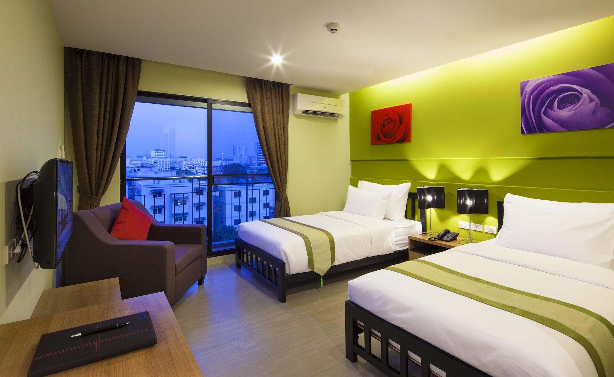Livotel Hotel Lat Phrao Бангкок Экстерьер фото