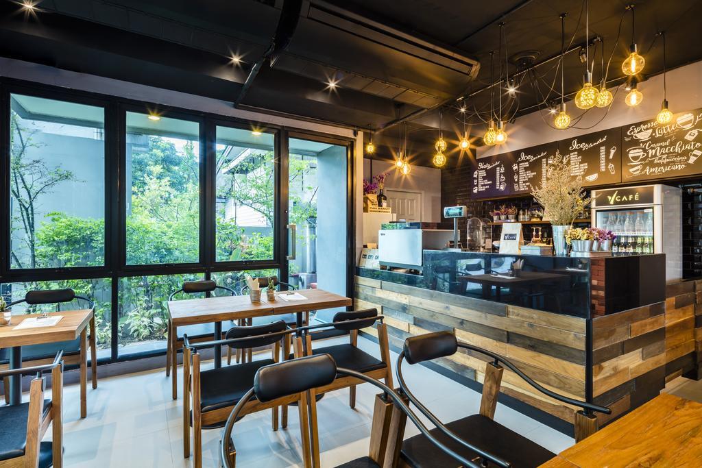 Livotel Hotel Lat Phrao Бангкок Экстерьер фото